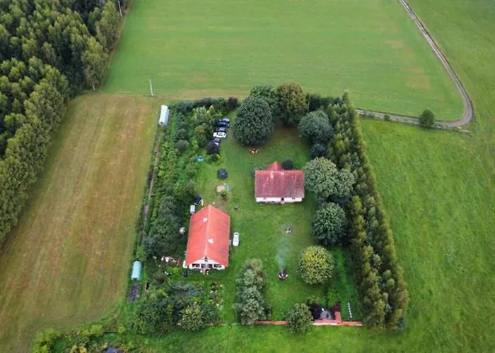 Dom wakacyjny Komfortowy Dla Kilku Rodzin *